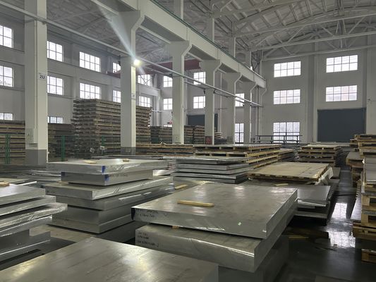 बहुउद्देश्यीय 7075 T651 एल्यूमीनियम प्लेट लंबाई 8000mm-12000mm